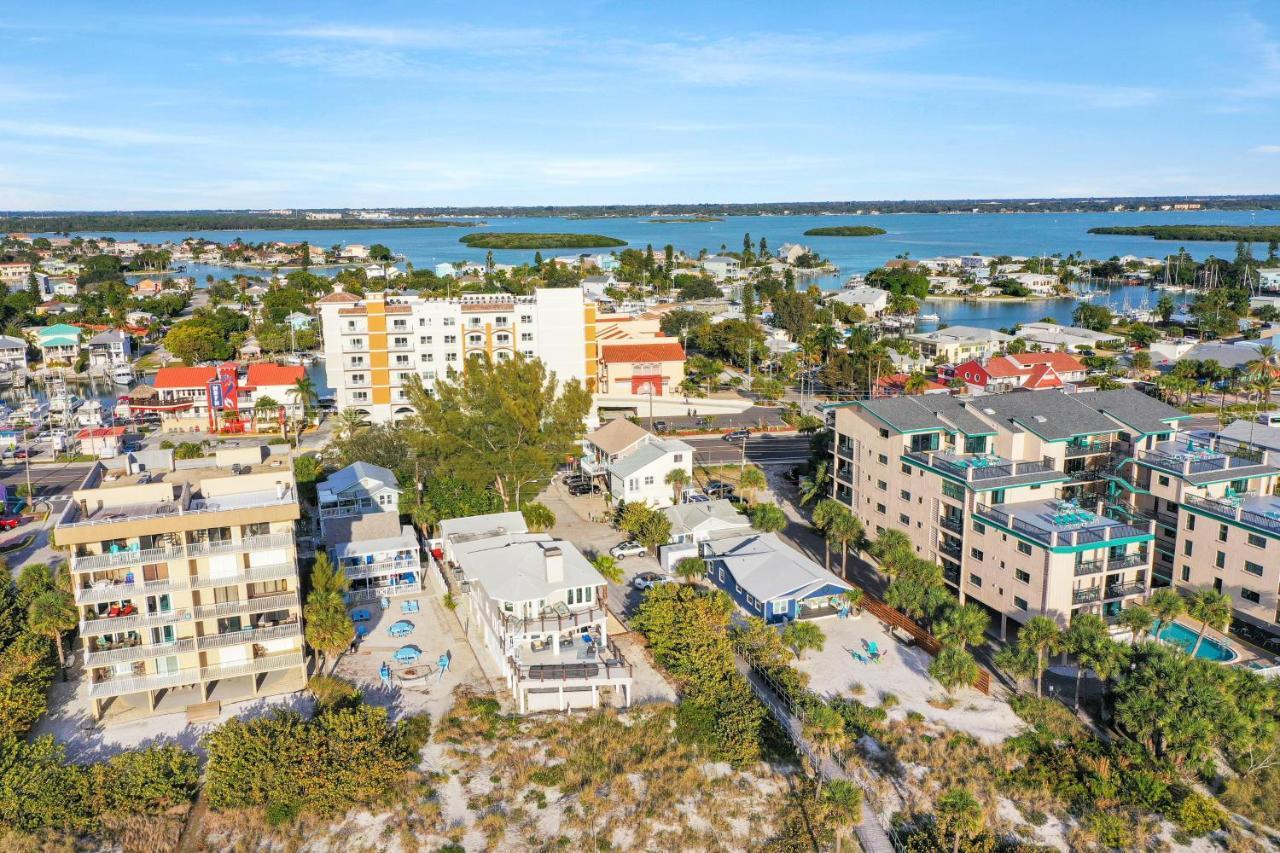 Sol Mate Beach Cottage St. Pete Beach Exterior photo
